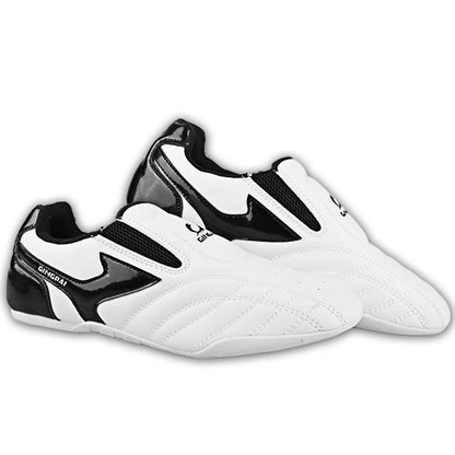 Breathable Taekwondo Shoes Karate Kung Fu Wrestling Martial Arts Shoes Women Men Adult Children Soft Sole Sneaker Coach Shoes