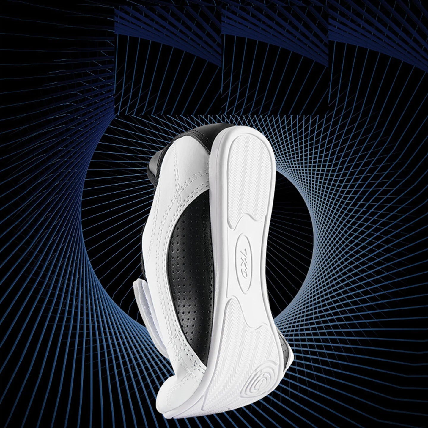 Taekwondo Shoes for Children Adults Men Women Gymnasium Kung Fu Jujutsu Karate Training Shoes Breathable Rubber Soft Soled Shoes LuxeDiffuser