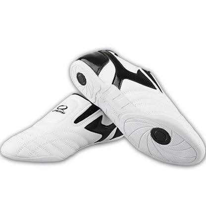Breathable Taekwondo Shoes Karate Kung Fu Wrestling Martial Arts Shoes Women Men Adult Children Soft Sole Sneaker Coach Shoes